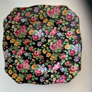 Royal Winton. Made in England. 7” x 7”.Antique Vintage